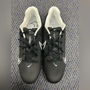 NEW Nike vapor 360 cleats - size 10.5